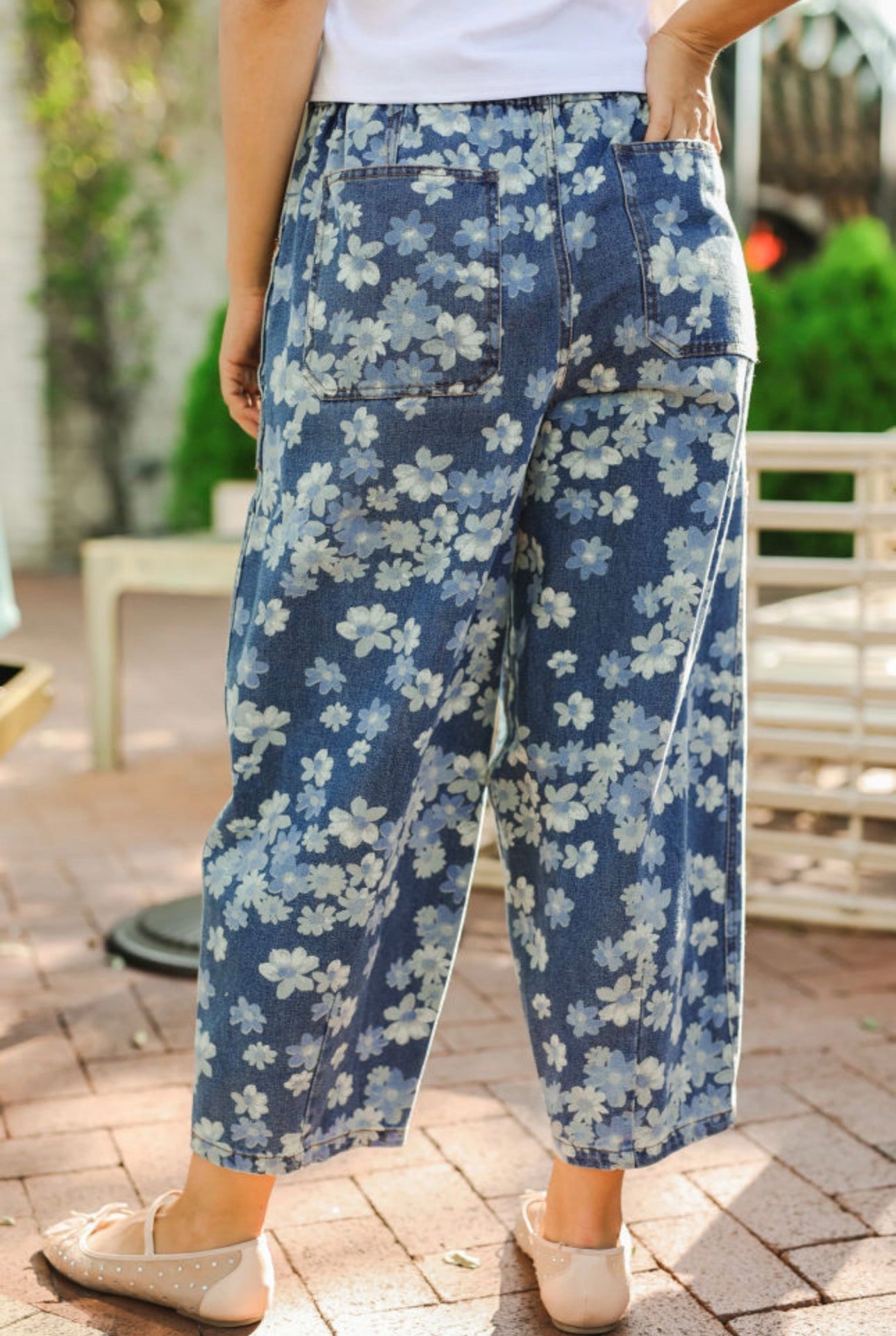 Sweet Blossom Barrel Jeans