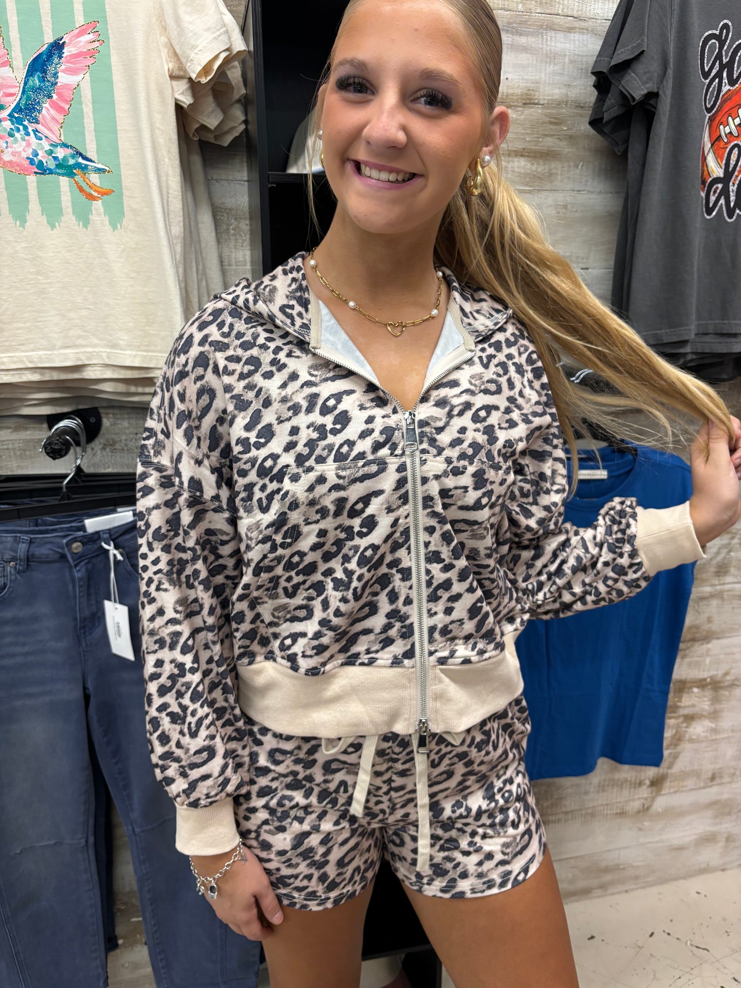 Run Around Leopard Set