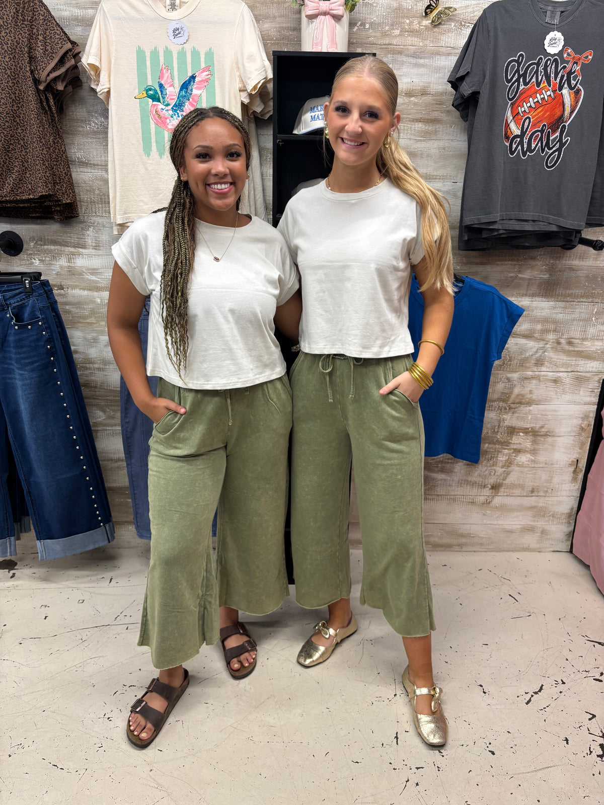 Sandy Beige Crop Tee