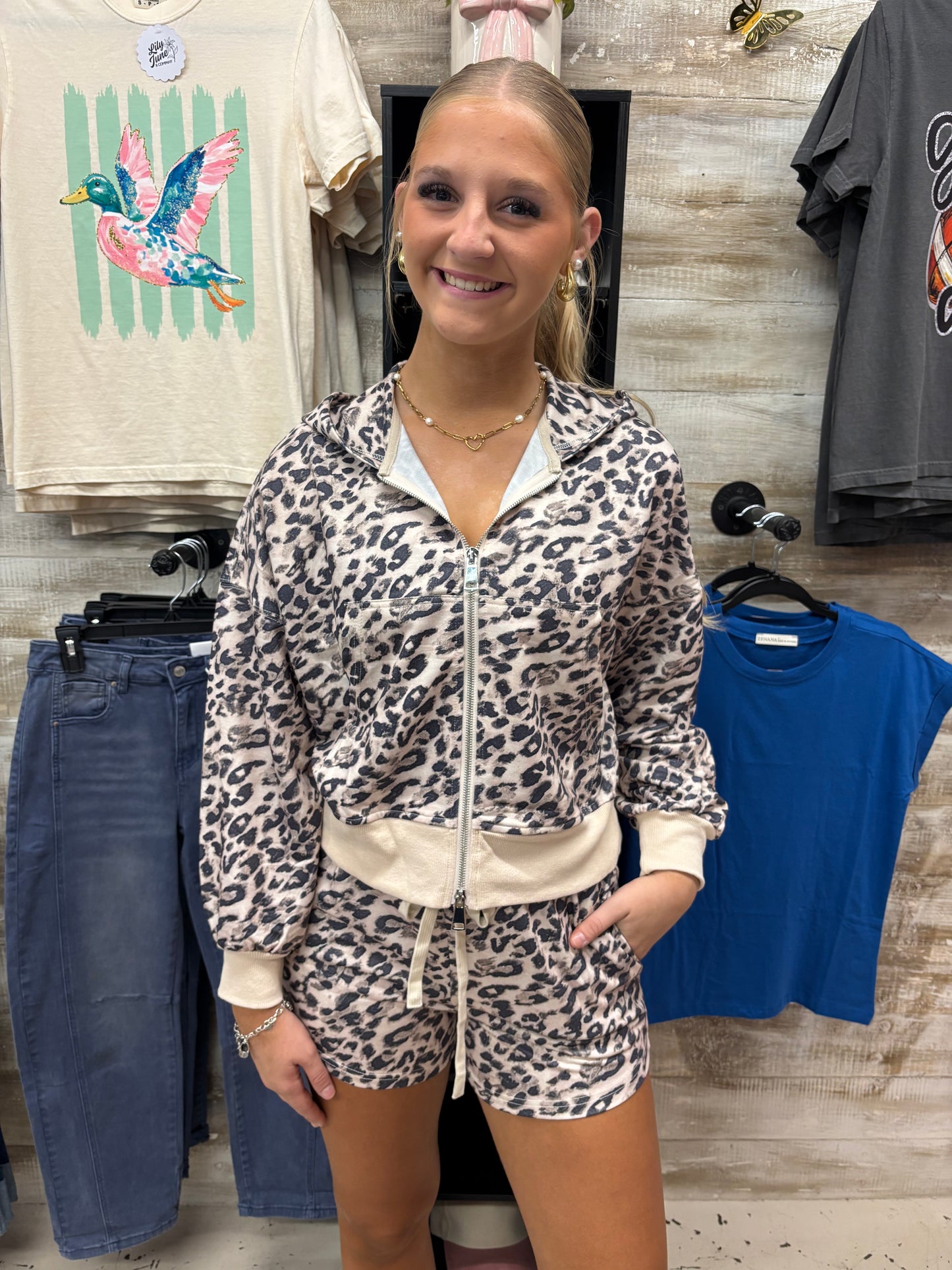 Run Around Leopard Set