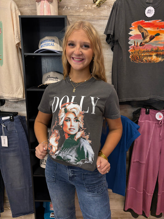 Dolly Around Tee
