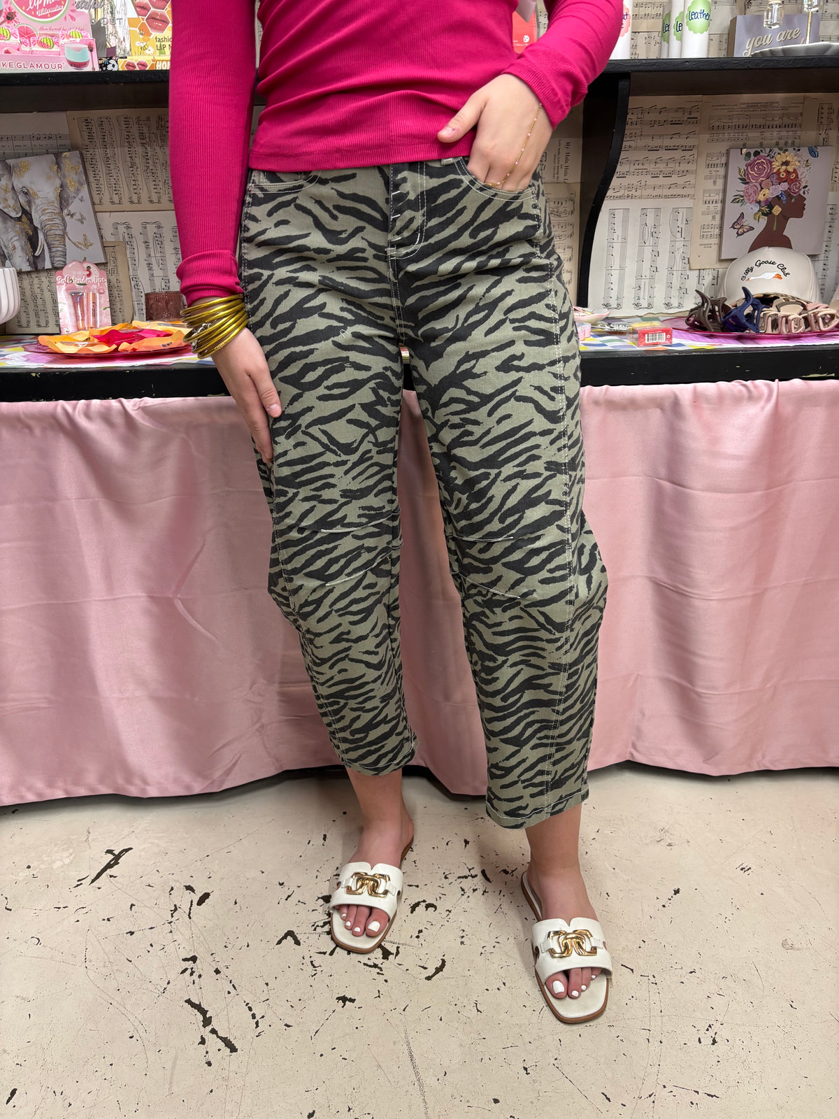 Fancy Pony Barrel Jeans