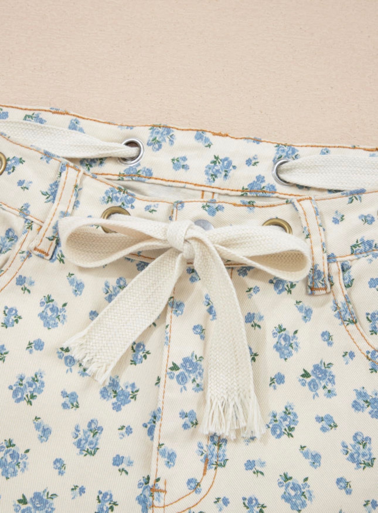Country Charm Jeans